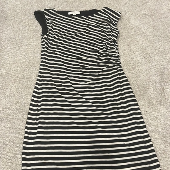 BLACK AND CREAM STRIPED LOFT DRESS MEDIUM - Picture 1 of 4